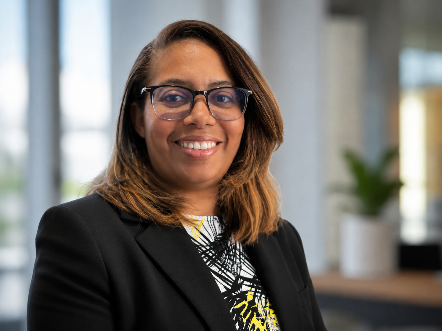 Sharlene Morgan, Ontario Notary Public and Licensed Paralegal